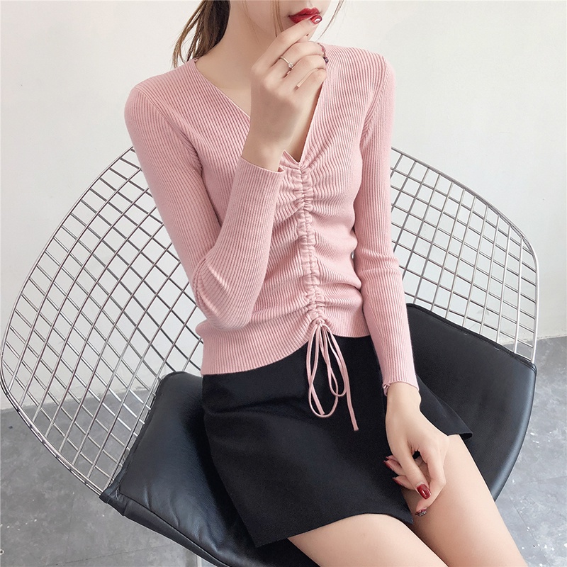 Áo len tay dài cổ chữ V