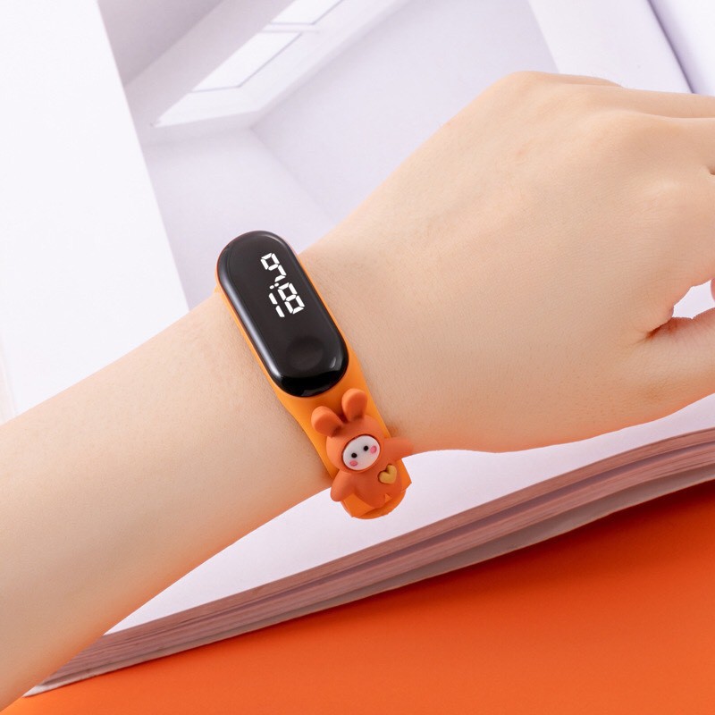 Đồng hồ trẻ em ZGO DISNEY Silicon nhiều màu, đồng hồ điện tử thông minh cho bé E132 | BigBuy360 - bigbuy360.vn