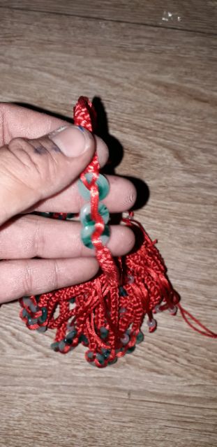 Vòng tay 3 đồng tiền may mắn bằng đá rất đẹp