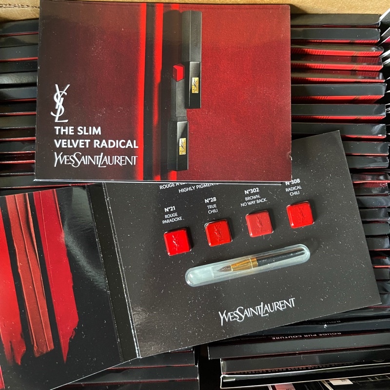 Vỉ son YSL Yves Saint Laurent Slim Velvet 4 ô