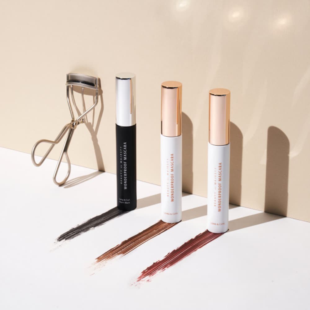Mascara Làm Dài Và Cong Mi Bom Wonderproof Long &amp; Curl 8g