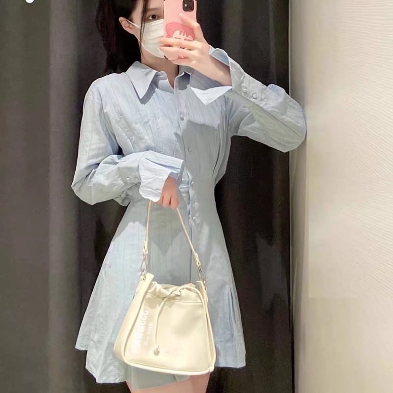 Váy sơmi tay xoè