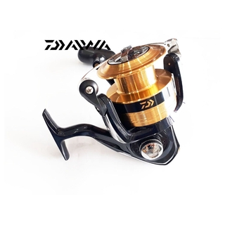 Máy Câu Cá Daiwa new SWEEPFIRE