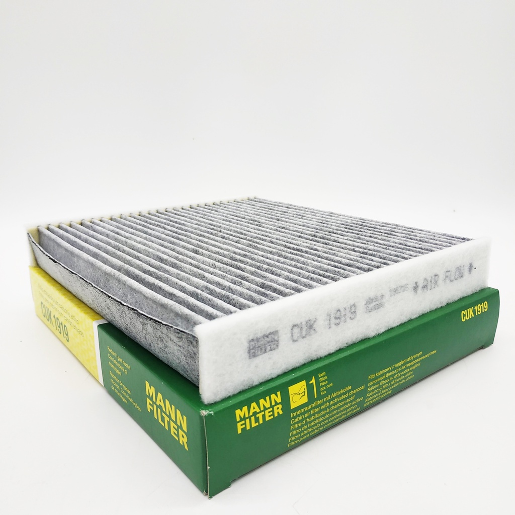 Lọc gió điều hòa cacbon xe Toyota Land Cruiser, Yaris, Camry, Corolla, Lexus. Hãng Mann CUK1919, 87139YZZ10, 8713950060