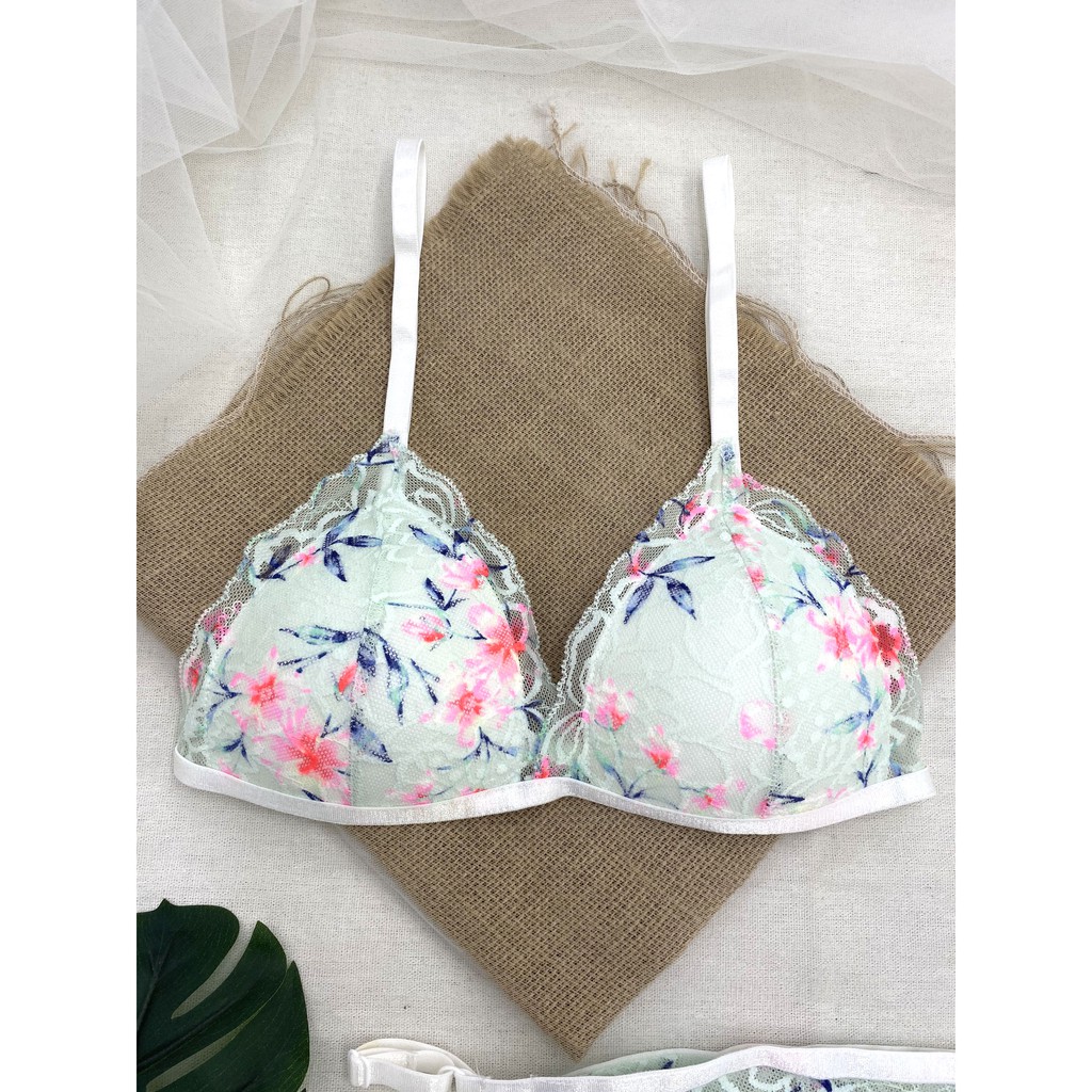 👙 Bra thiết kế sexy 👙 Đồ lót nữ cao cấp họa tiết sang trọng vải ren thoáng khí tốt gồm áo + quần | BigBuy360 - bigbuy360.vn