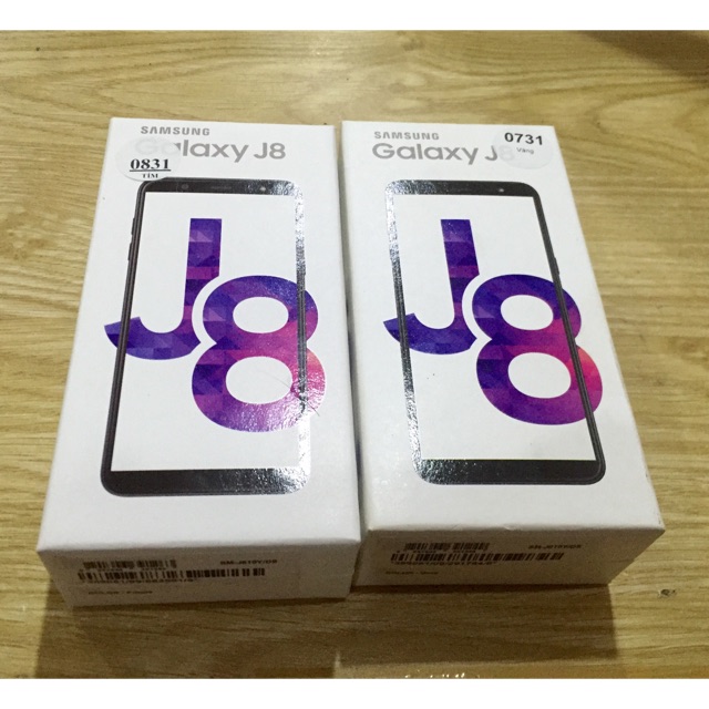 [ELMT237 Giảm đến 1Tr] Galaxy J8