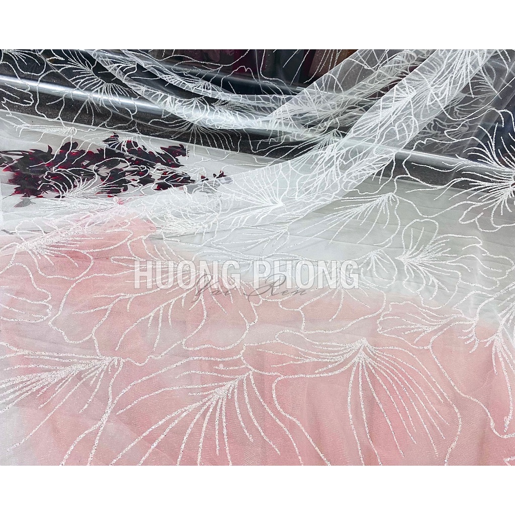 Vải ren kim tuyến trắng 586