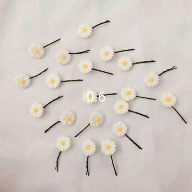 Kẹp tóc hoa cúc