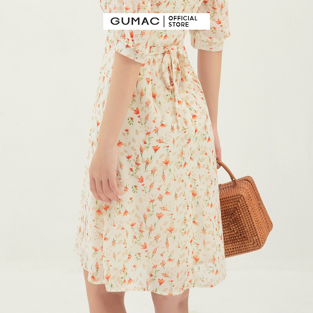 [Mã WABRGU155 giảm 15% tối đa 50k đơn 199k] Đầm xòe nữ tay dài buộc eo nhún cổ GUMAC màu kem, đủ size, phong cách DB3110 | BigBuy360 - bigbuy360.vn