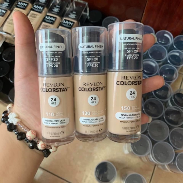 KEM NỀN REVLON COLORSTAY NORMAL/DRY SKIN. ( Dành cho da thường - da khô ) | BigBuy360 - bigbuy360.vn
