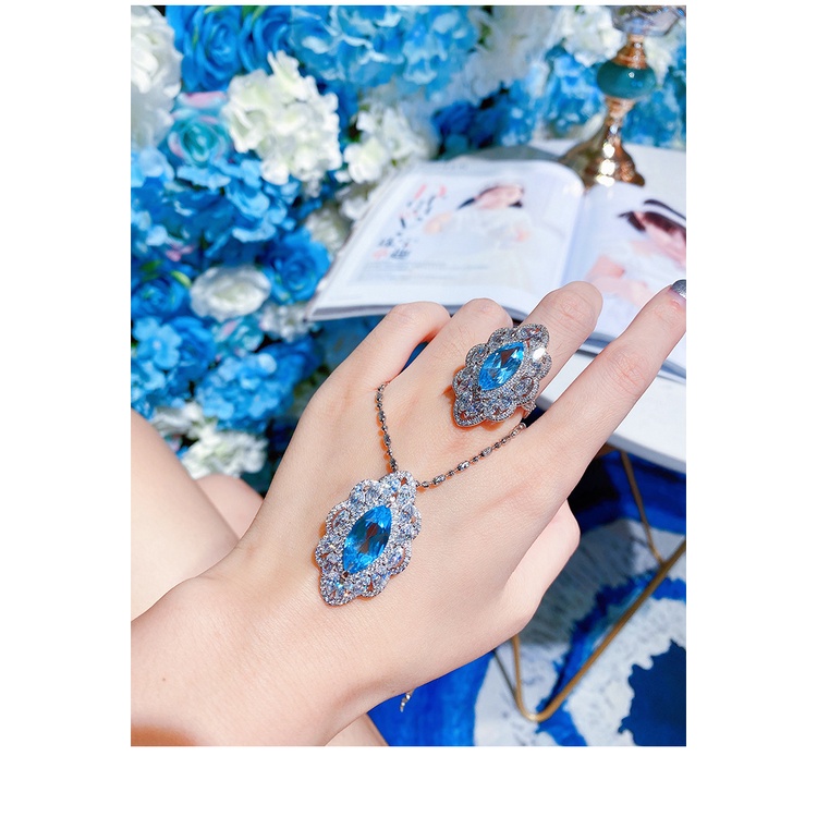 Dây chuyền Sapphire Topaz carbon kim cương cao màu xanh navy hình mắt ngựa cao cấp