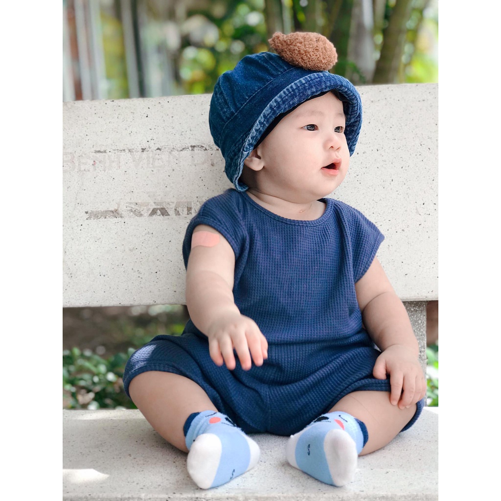 Bộ quần áo cho bé trai Peinguin SODA KIDS họa tiết xanh/chim cánh cụt waflle mềm mại
