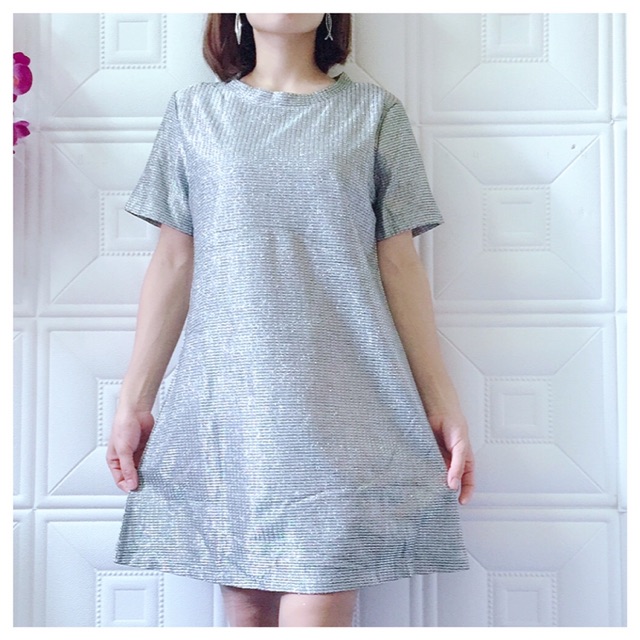 [SALE] Đầm suông nhũ bạc Quảng Châu - DS068 sang chảnh. lẻ size S, M