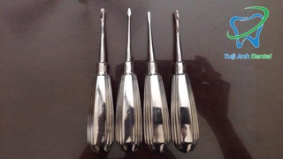 BẨY KHÔNG SANG CHẤN ĐỨC