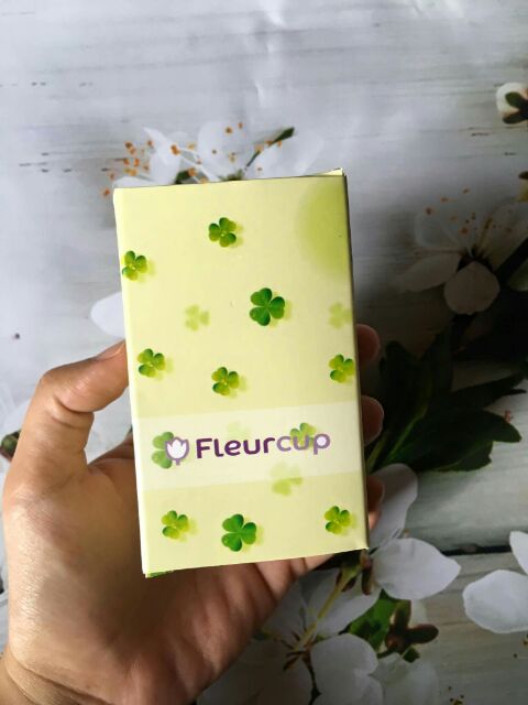 Combo 2 cốc nguyệt san Fleurcup tặng 2 túi vải+5 viên tiệt trùng