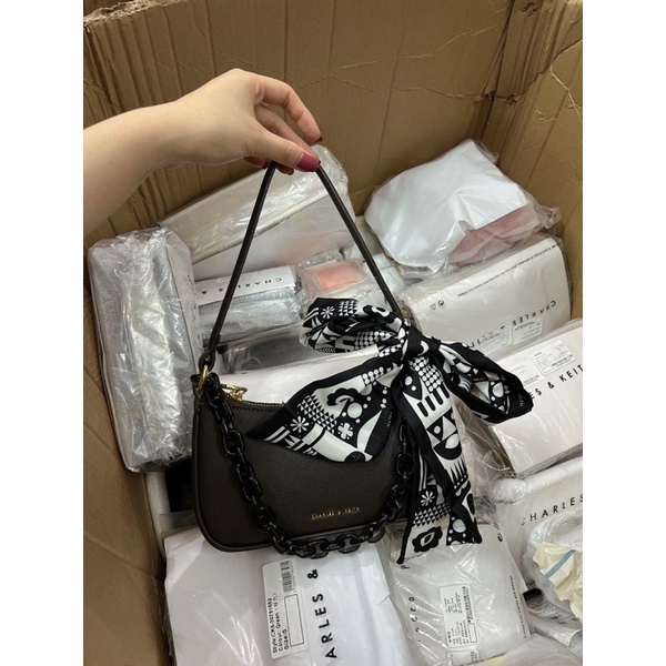 Túi kẹp nách tặng kèm khăn 3 dây