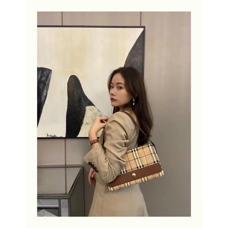 Túi BBR kẹp nách kẻ size 28 fullbox
