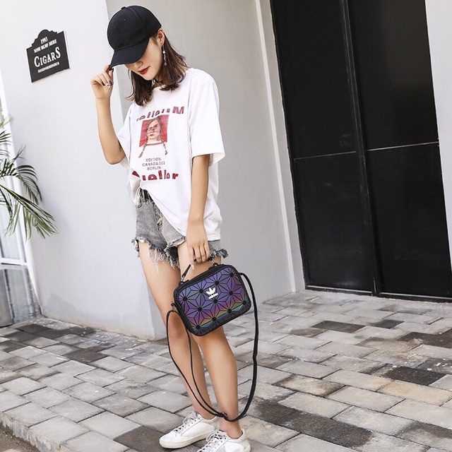 Túi Adidas xuất chuẩn | BigBuy360 - bigbuy360.vn