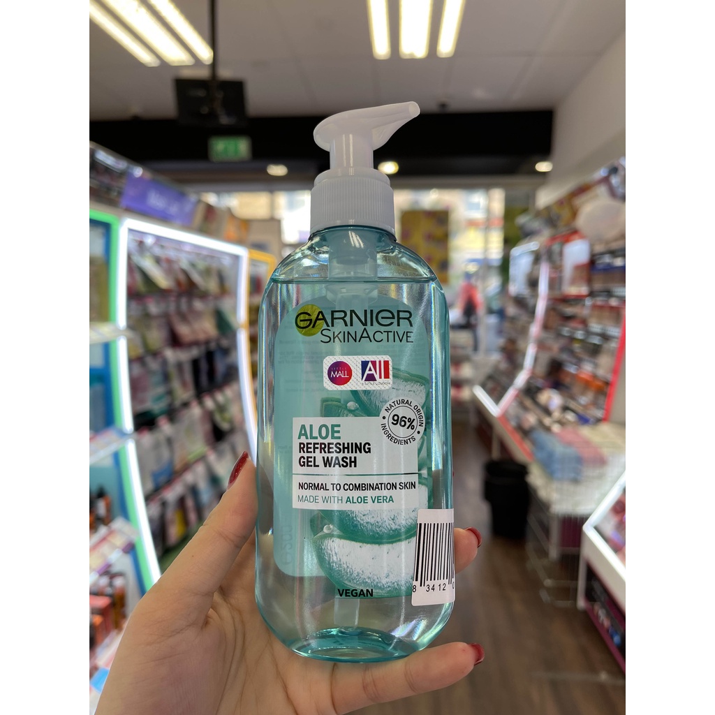 Sữa rửa mặt lô hội Garnier Skinactive Aloe Refreshing Gel Wash 200ml (Bill Anh)