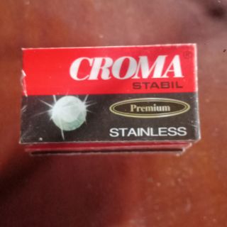 Hộp lưỡi lam Croma cao cấp