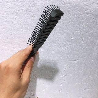 Lược sấy tạo kiểu tóc nam
