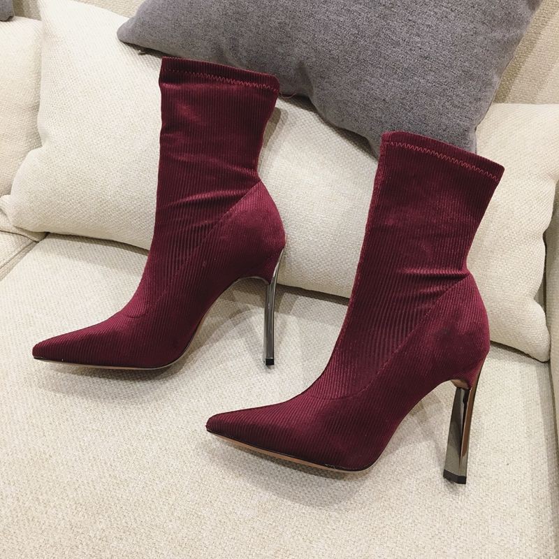 Bốt martin cao gót mũi nhọn sành điệu 2020 nhiều size tùy chọn | BigBuy360 - bigbuy360.vn