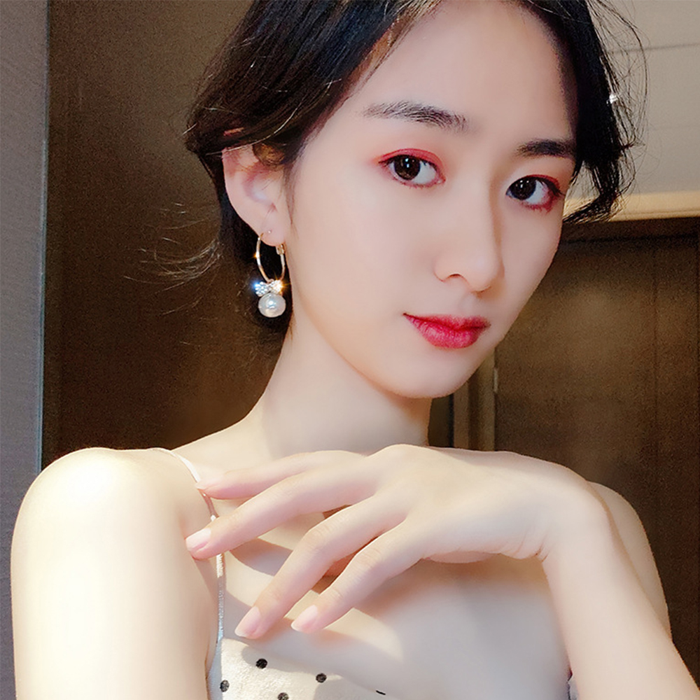 Bông Tai Chất Liệu Kim Loại Đính Đá S925 Thời Trang Cho Nữ