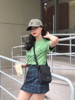 Usthebasic - Áo thun tay lỡ Feelings Over Fonts Tee
