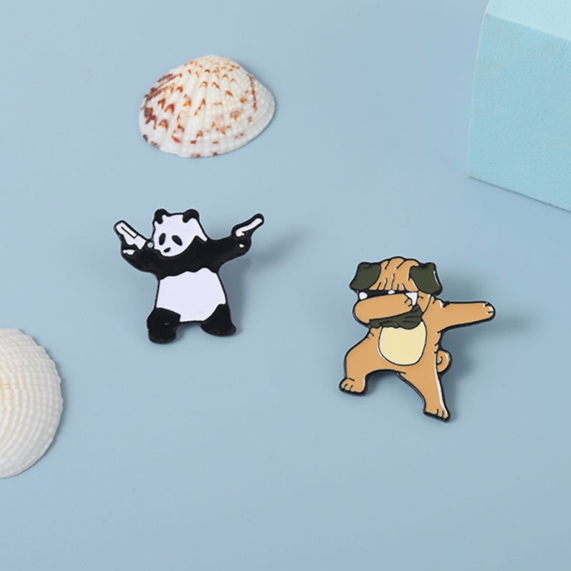 Huy Hiệu Cài Áo Hình Gấu / Mèo Hoạt Hình Dễ Thương