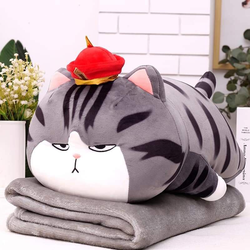 BỘ CHĂN GỐI MỀN 2IN1 MÈO BÔNG HOÀNG THƯỢNG NẰM 60Cm, THIẾT KẾ KÈM MỀN THUẬN TIỆN