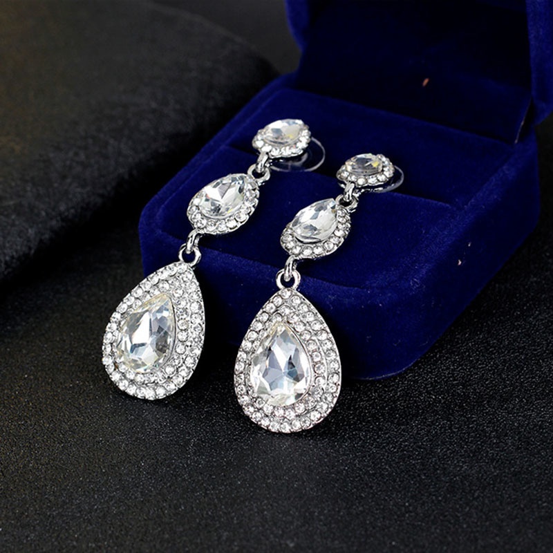 Bộ Khuyên Tai Đính Đá Sang Trọng Phong Cách Âu Mỹ