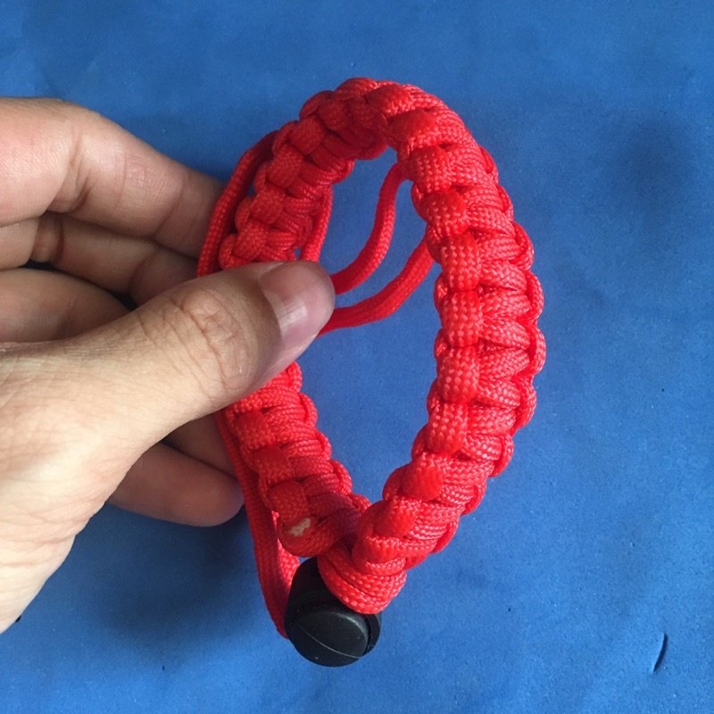 Dây đeo máy ảnh tết tay - Đỏ, xanh, đen và ngụy trang