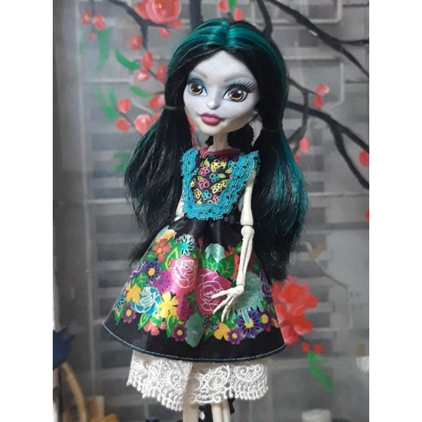búp bê monster high skelita calaveras