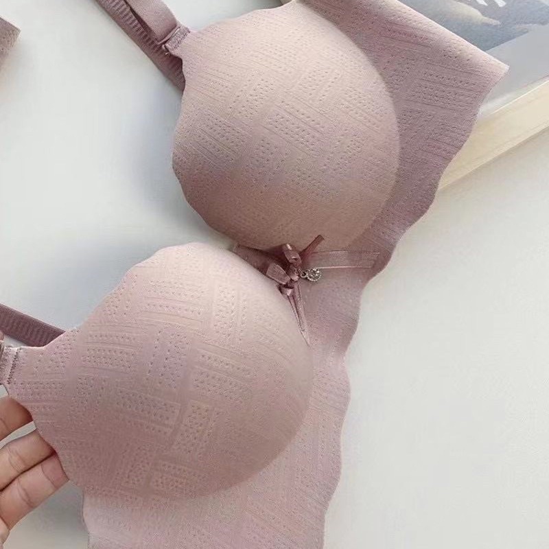 Áo ngực su ko gọng 3D cao cấp B9