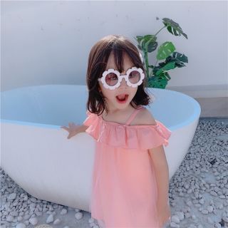 Kính mắt hình bông hoa cho bé