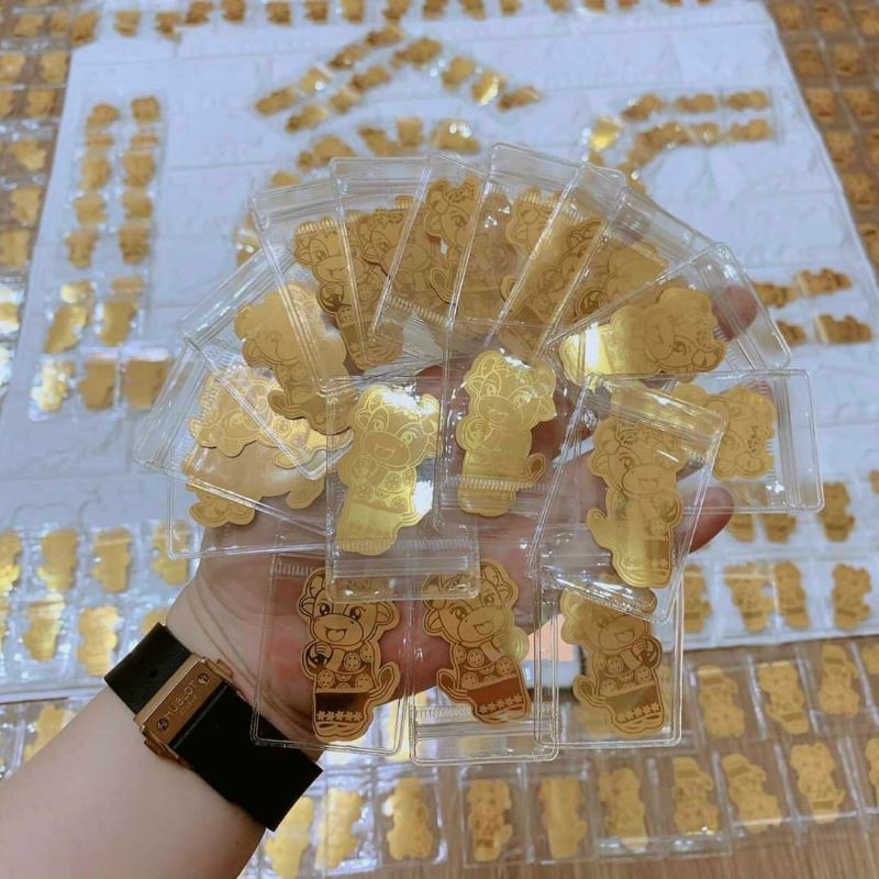 Mèo Thần Tài, hổ Vàng May Mắn Rước Lộc Vào Nhà