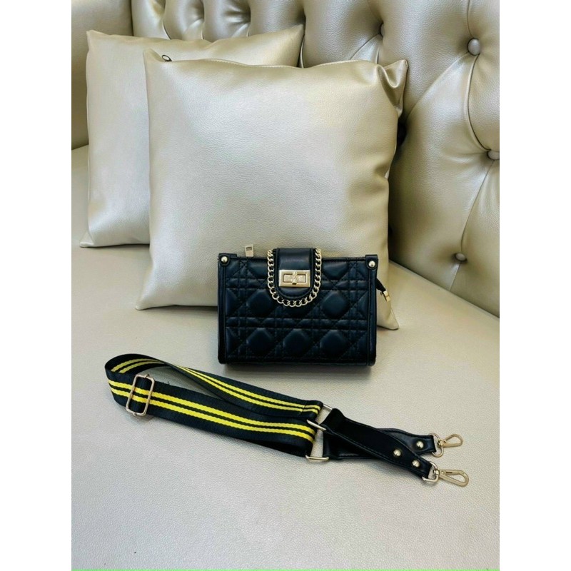 Túi đeo chéo khoá + kẹp nách mẫu mới qc❣️FREESHIP❣️