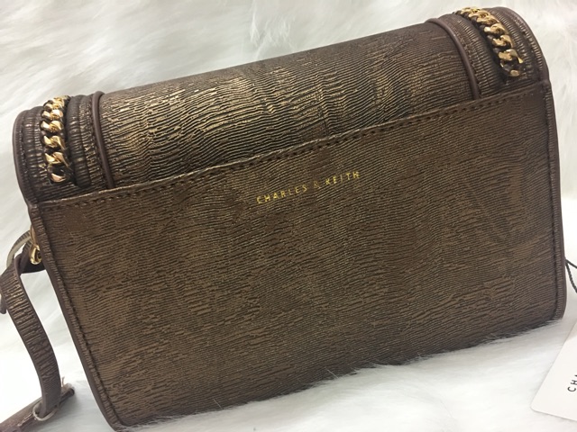 Túi Charles & Keith