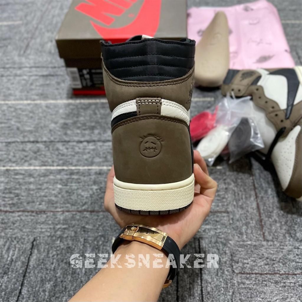 [GeekSneakerZone] Giày Jordan 1 High x Travis Scott - Phiên Bản TC | BigBuy360 - bigbuy360.vn