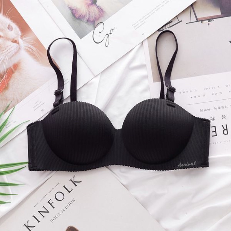 Áo cúp ngực chống tuột không gọng có thể tháo dây ra