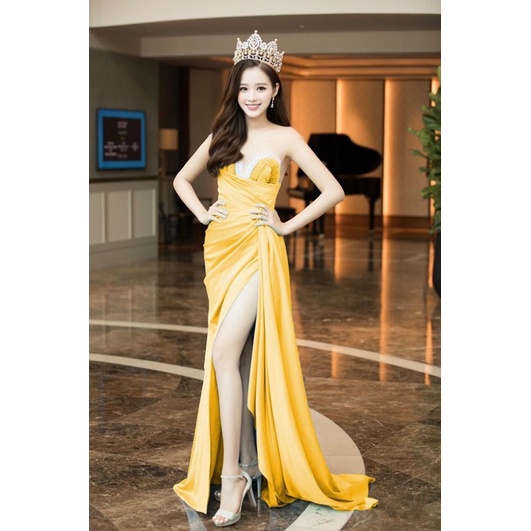 ĐẦM DẠ HỘI KẾT ĐÁ VÒNG CUNG CỔ LƯỚI