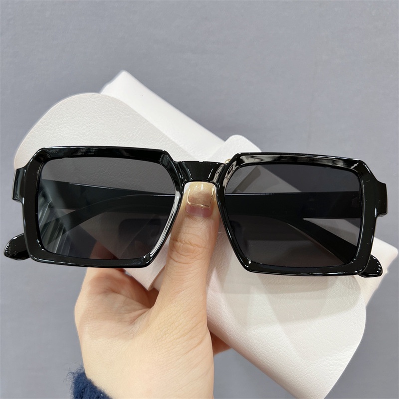 Kính Mát Gọng Vuông Màu Đen Chống Tia UV Phong Cách Hàn Quốc Dành Cho Cả Nam Và Nữ