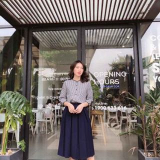 chân váy xếp ly xòe