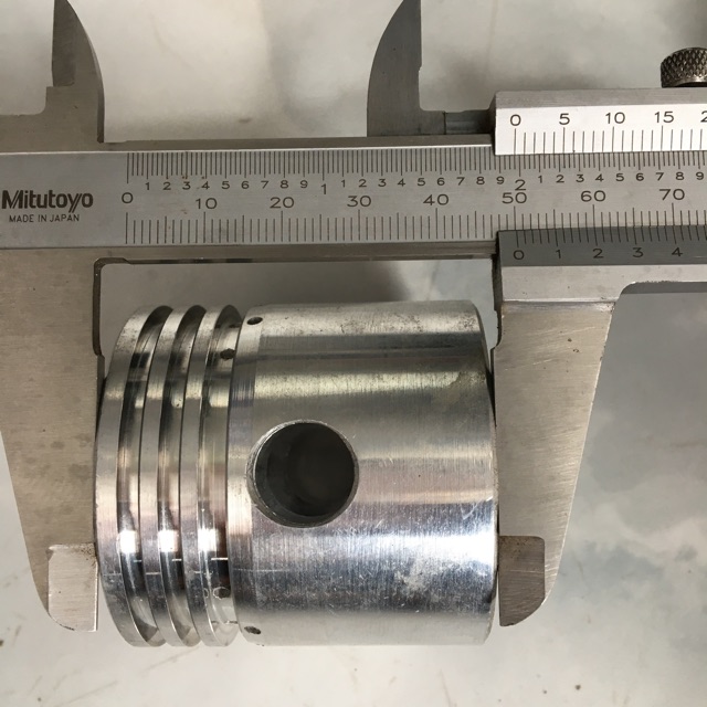Piston 51mm máy nén khí  chạy dầu