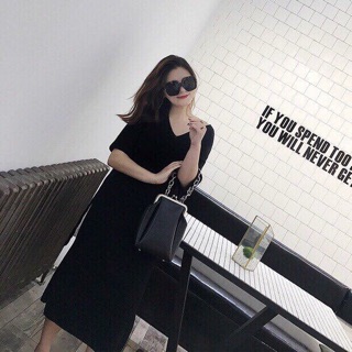 Đầm maxi cổ tim form suông