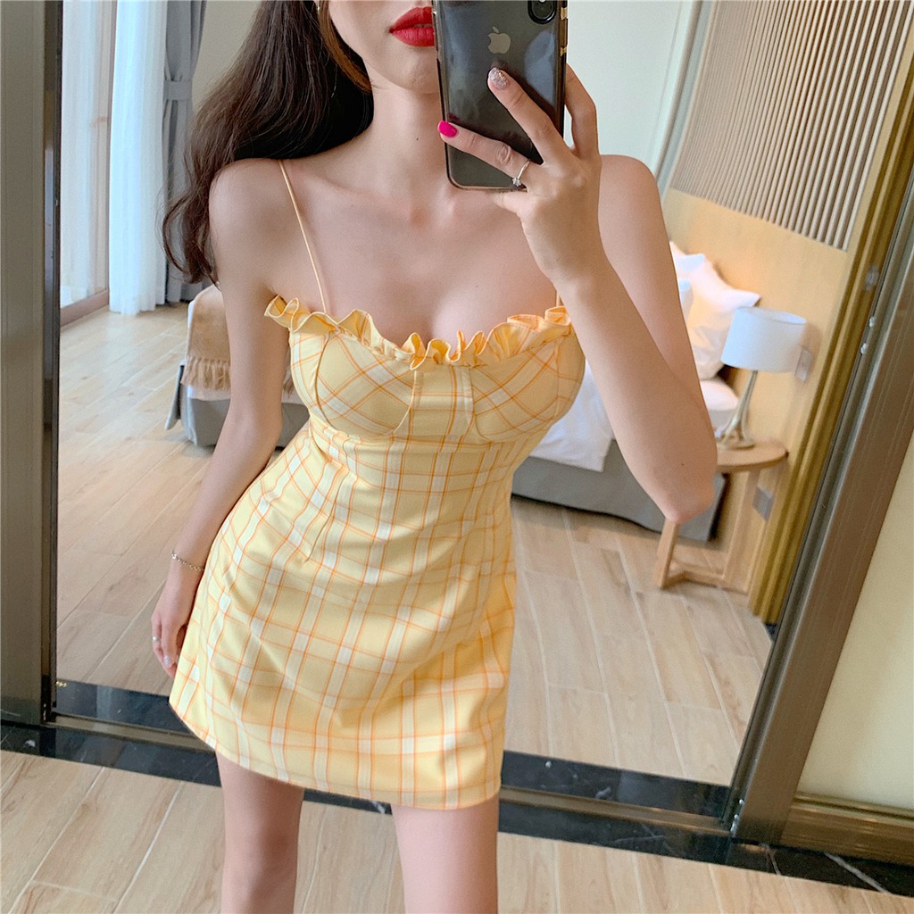 HUNI MALL Váy ngắn hai dây kẻ ô Màu vàng nhiệt đới trẻ trung thời trang hè 2020 N9