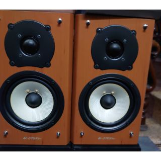 Đôi loa Onkyo 7GX bãi zin hoạt động tốt