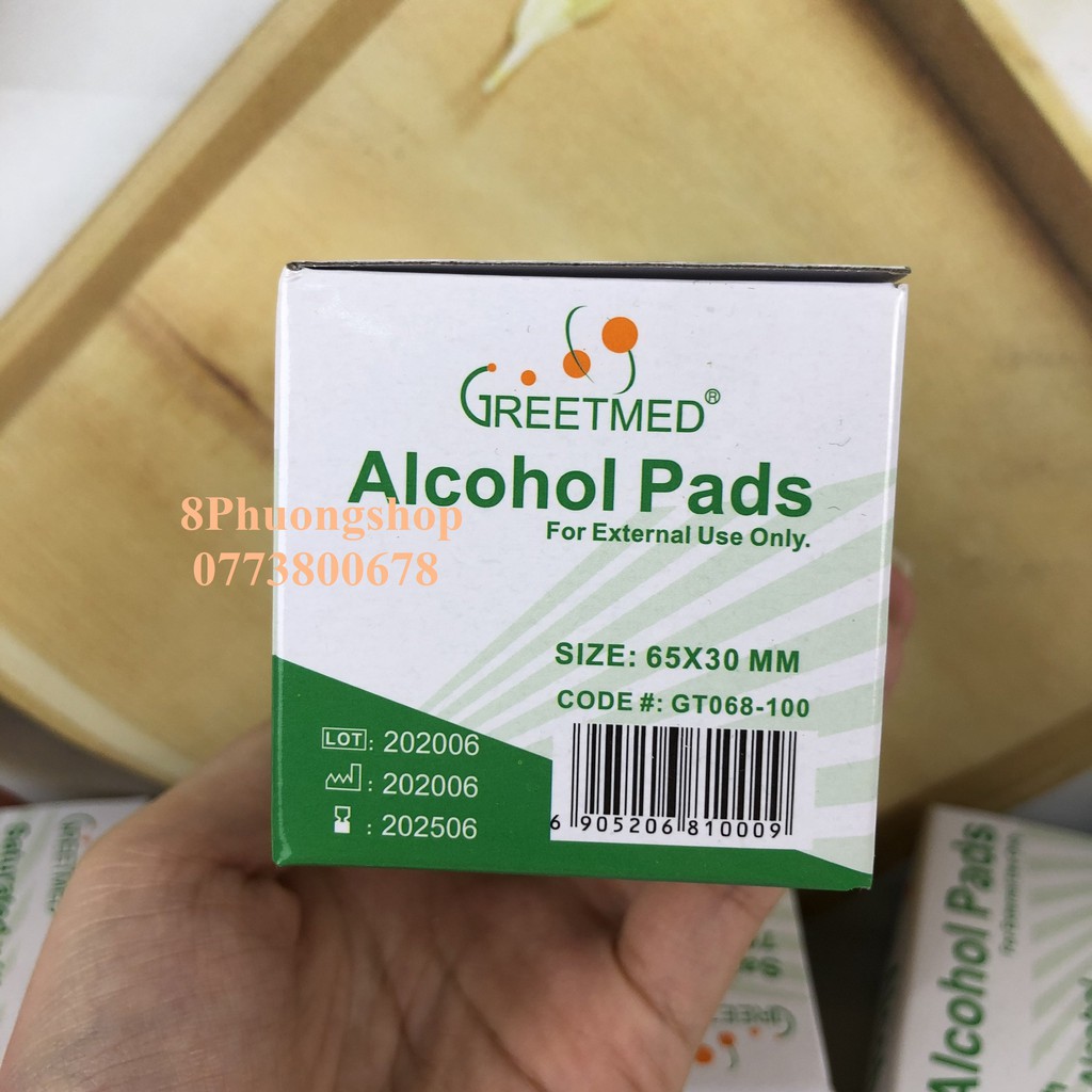 Bông tẩm cồn Greetmeed (Hộp 100 miếng) – Alcohol Pads được nhập khẩu chính thức từ hãng GREETMED