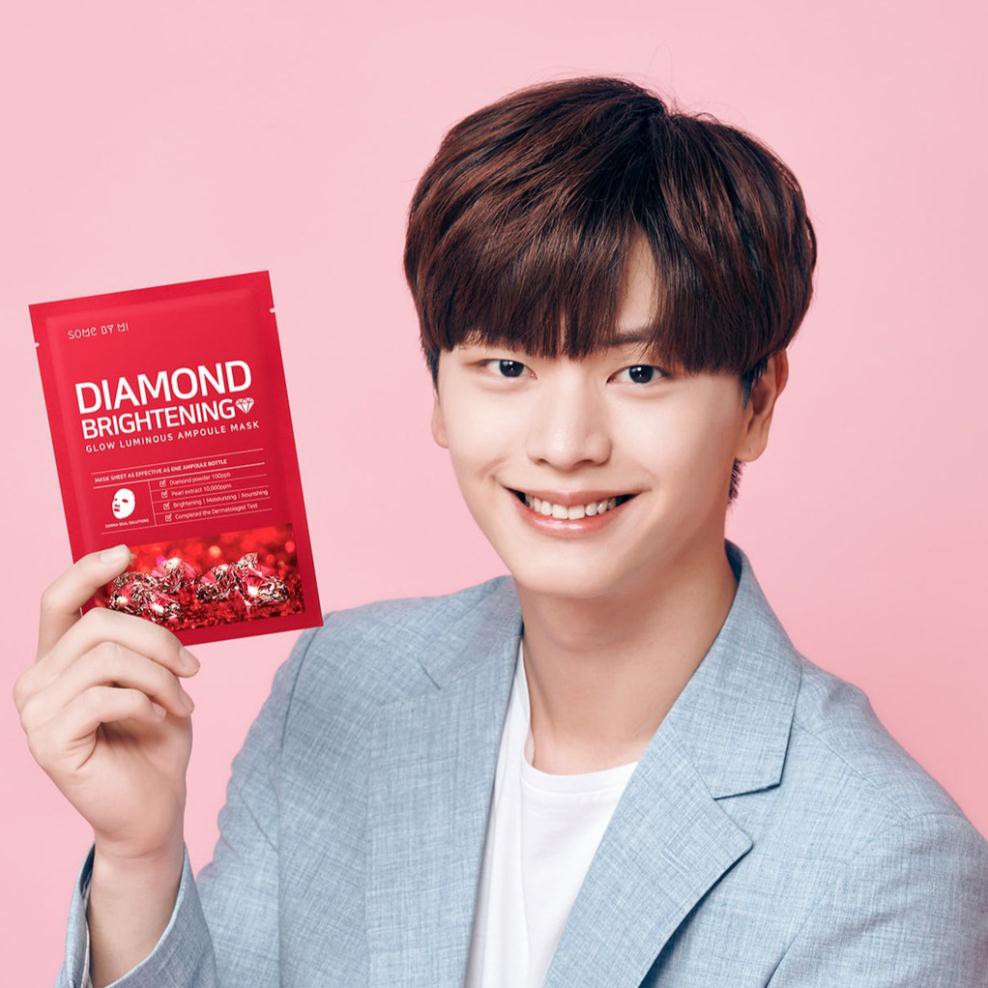 Mặt Nạ Làm Sáng Da - Some By Mi Diamond Brightening Sheet Mask