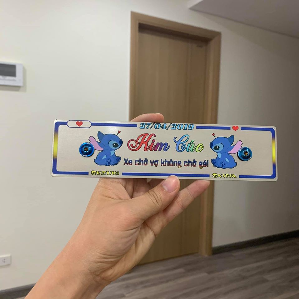 Bảng tên xe mùa hè siêu cá tính - Thiết kế theo yêu cầu